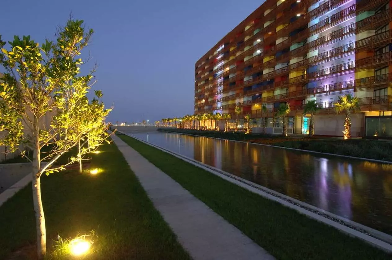 KERVANSARAYLARA_SHABAVIZ (19).jpg